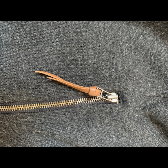 Roots Jacket - Picture 4 of 5